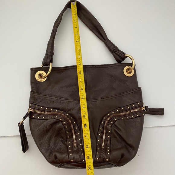 B. Makowsky Leather Purse + Dust Bag - Picture 13 of 15